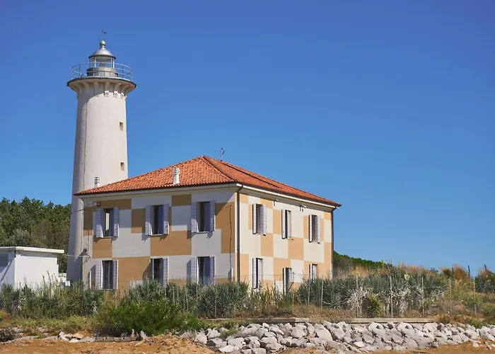 Modern In The Heart Of 아파트