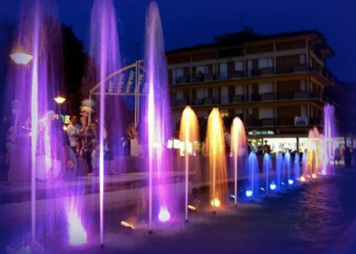 Modern In The Heart Of 아파트